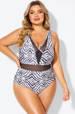 Plunging V-front And Back Mesh One Piece Swimsuit 10 Plunging V-front And Back Mesh One Piece Swimsuit -Trendy Bikini Set Sales Store b deop309001 4