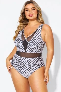 Plunging V-front And Back Mesh One Piece Swimsuit 9 Plunging V-front And Back Mesh One Piece Swimsuit -Trendy Bikini Set Sales Store b deop309001 5