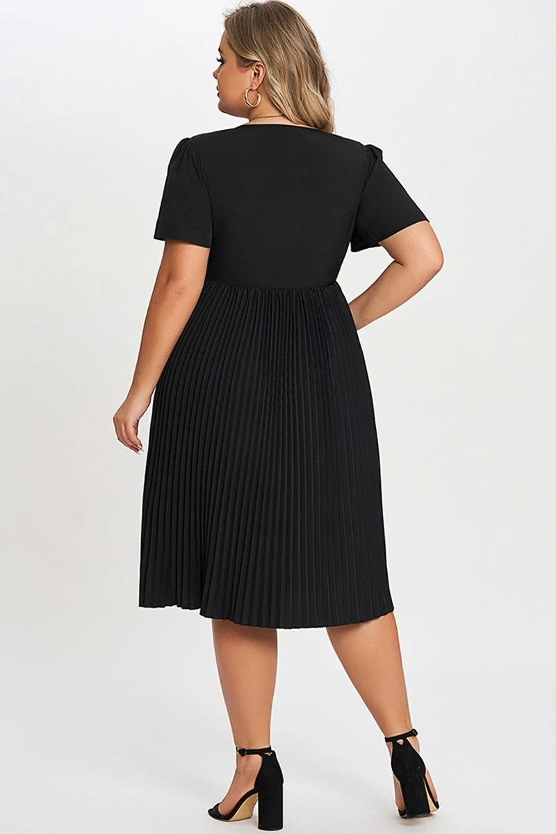 Black Knot Front Pleated Skirt Long Dress 2 Black Knot Front Pleated Skirt Long Dress - Image 2