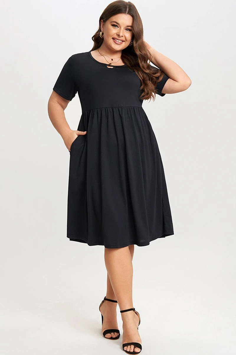 Black Short Sleeve Plus Size Pockets Midi Dress 4 Black Short Sleeve Plus Size Pockets Midi Dress - Image 4